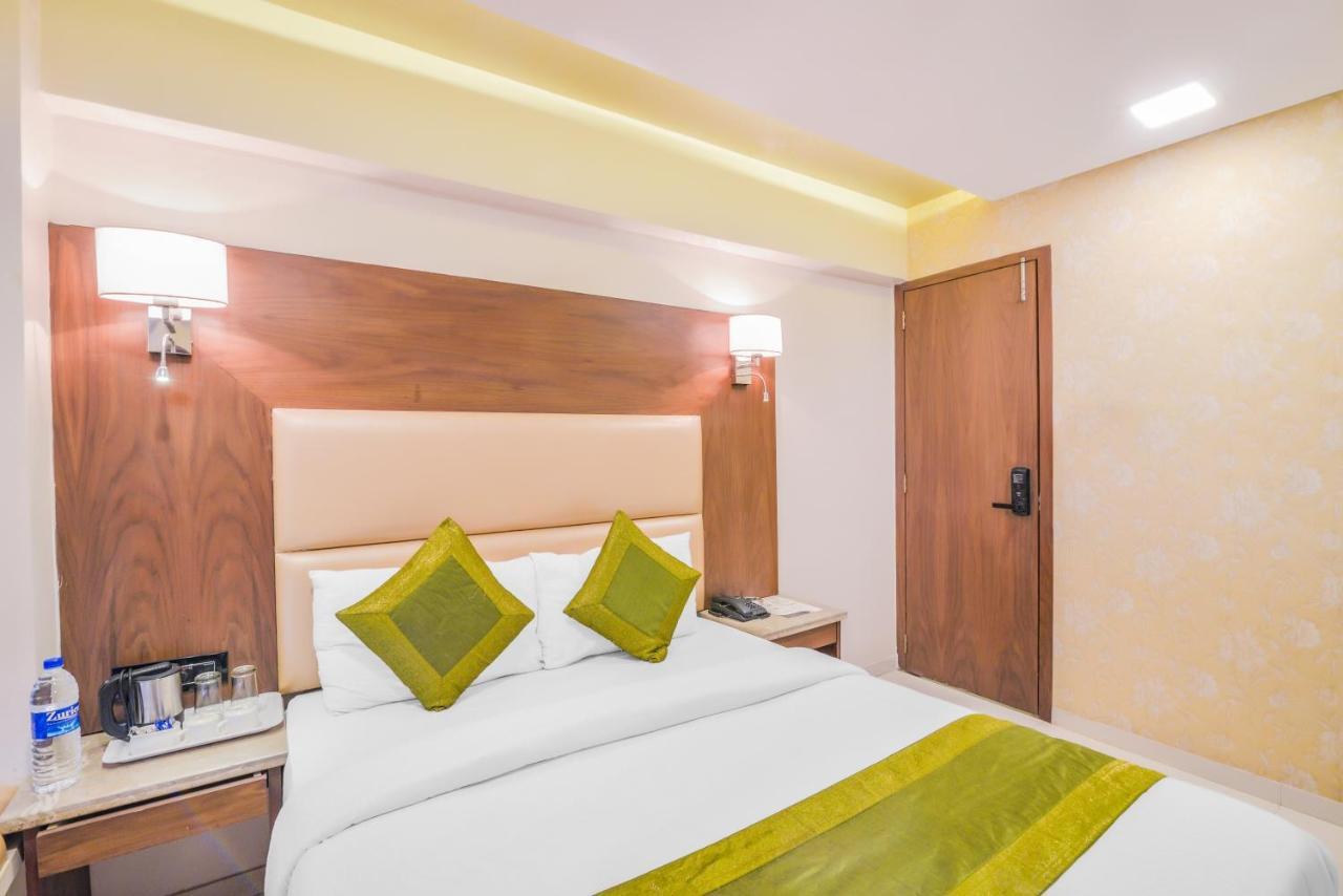 Oxford Hotel Powai Βομβάη Εξωτερικό φωτογραφία